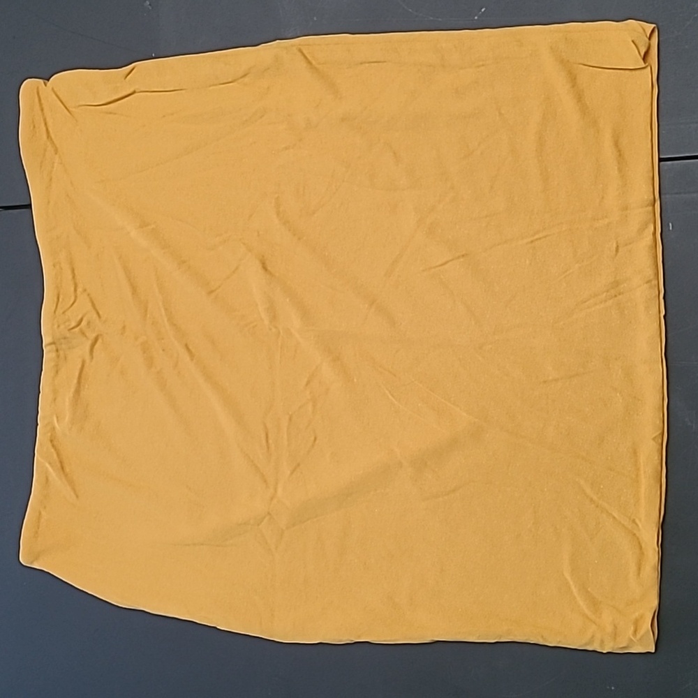 Mustard skirt